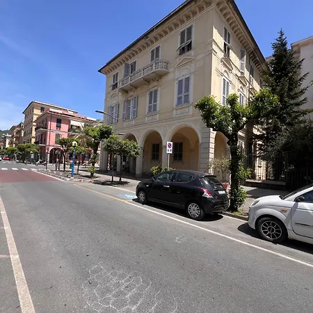Apartment Welcome Riviera - Berto's Luxury 3 Bedrooms 2 Bathrooms In Centre