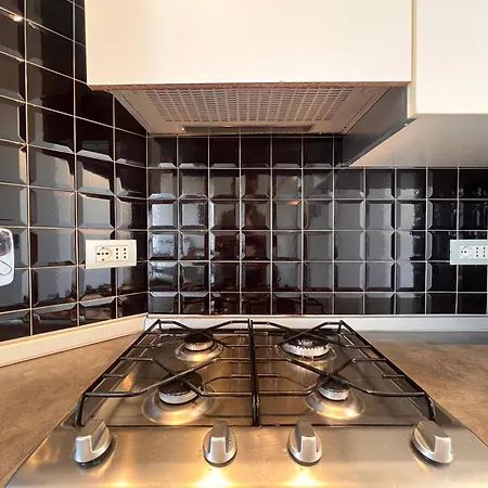 Welcome Riviera - Berto's Luxury 3 Bedrooms 2 Bathrooms In Centre * קיאברי